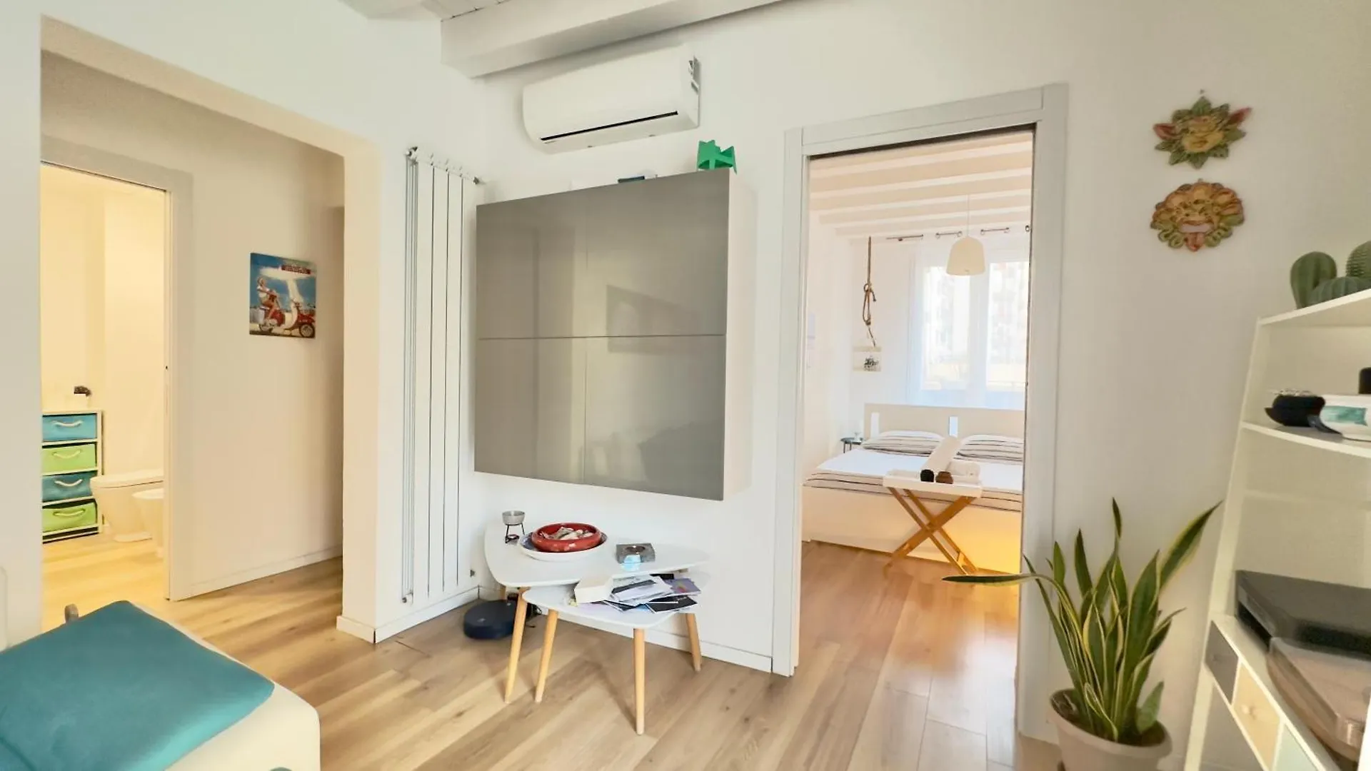 Merlo Holiday Room Palermo 0*,